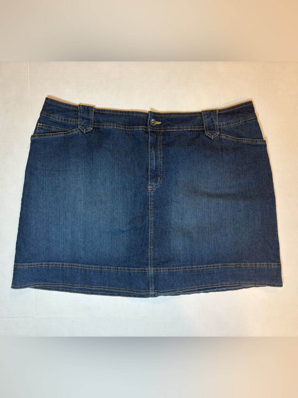 St. John’s Bay Women’s Dark Wash Denim Jean Skort Size 24W